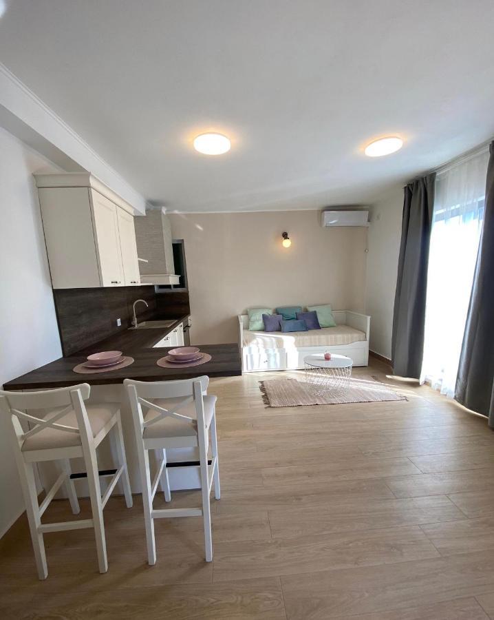 Apartmani Cvita Neviđane Zewnętrze zdjęcie